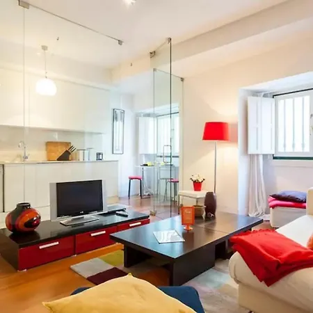 Guestready - Gorgeous Studio Near Santa Justa Lift * Lissabon