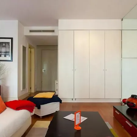 דירה Guestready - Gorgeous Near Santa Justa Lift ליסבון