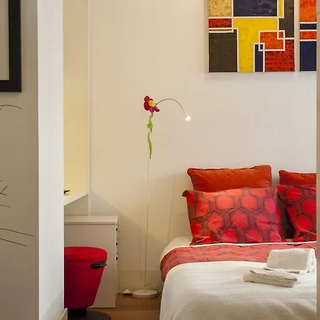 Guestready - Gorgeous Studio Near Santa Justa Lift Daire Lisboa