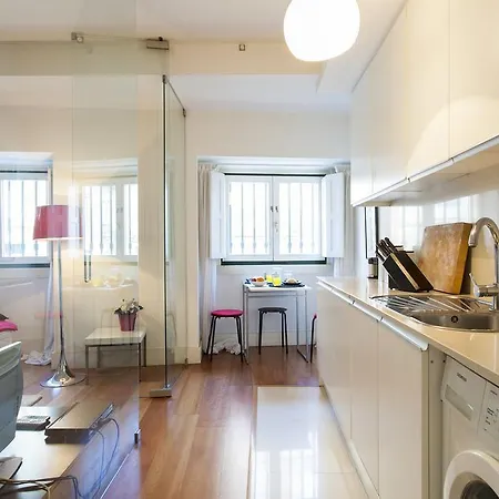 Apartmán Guestready - Gorgeous Studio Near Santa Justa Lift *