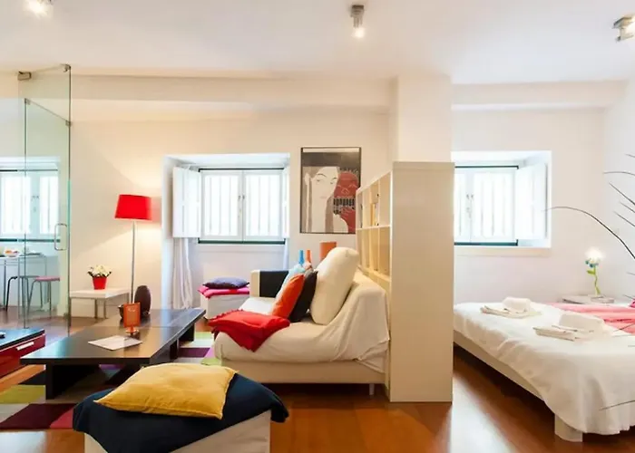Guestready - Gorgeous Studio Near Santa Justa Lift * Lissabon